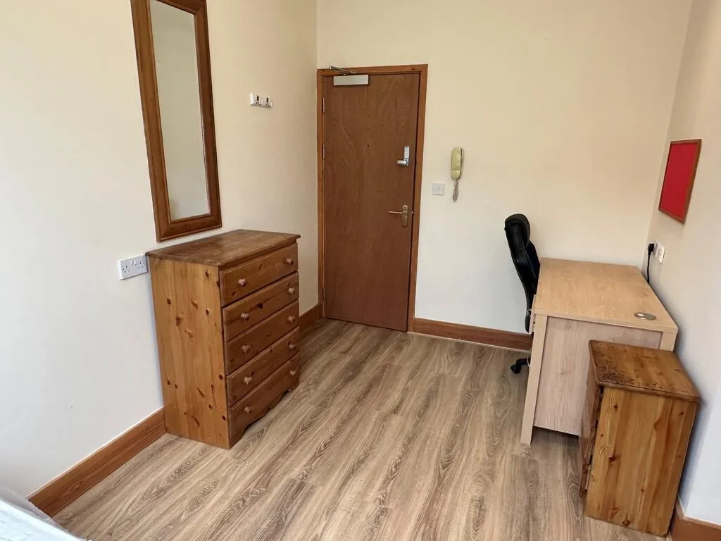 Studio flat for rent