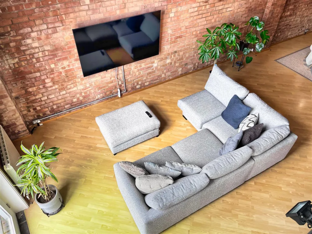 1 bedroom duplex for rent