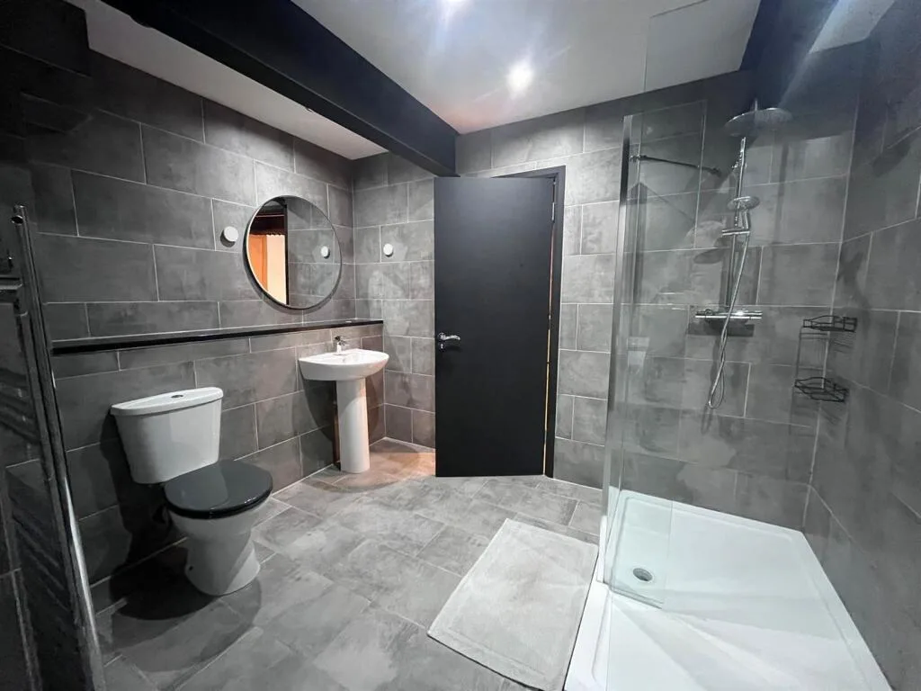 1 bedroom duplex for rent