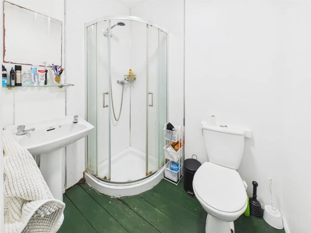 4 bedroom apartment for rent