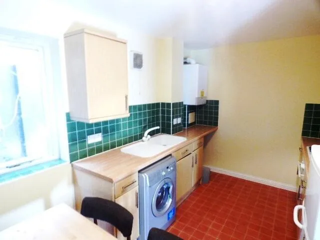 1 bedroom ground floor flat for rent