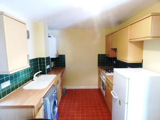 1 bedroom ground floor flat for rent
