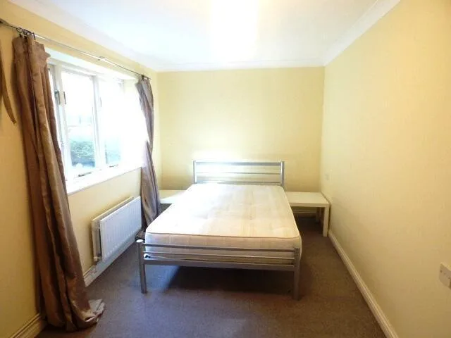 1 bedroom ground floor flat for rent
