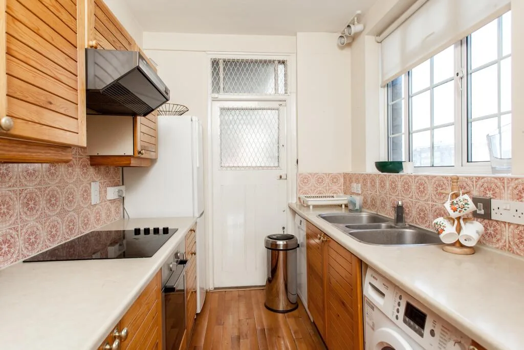 2 bedroom flat for rent