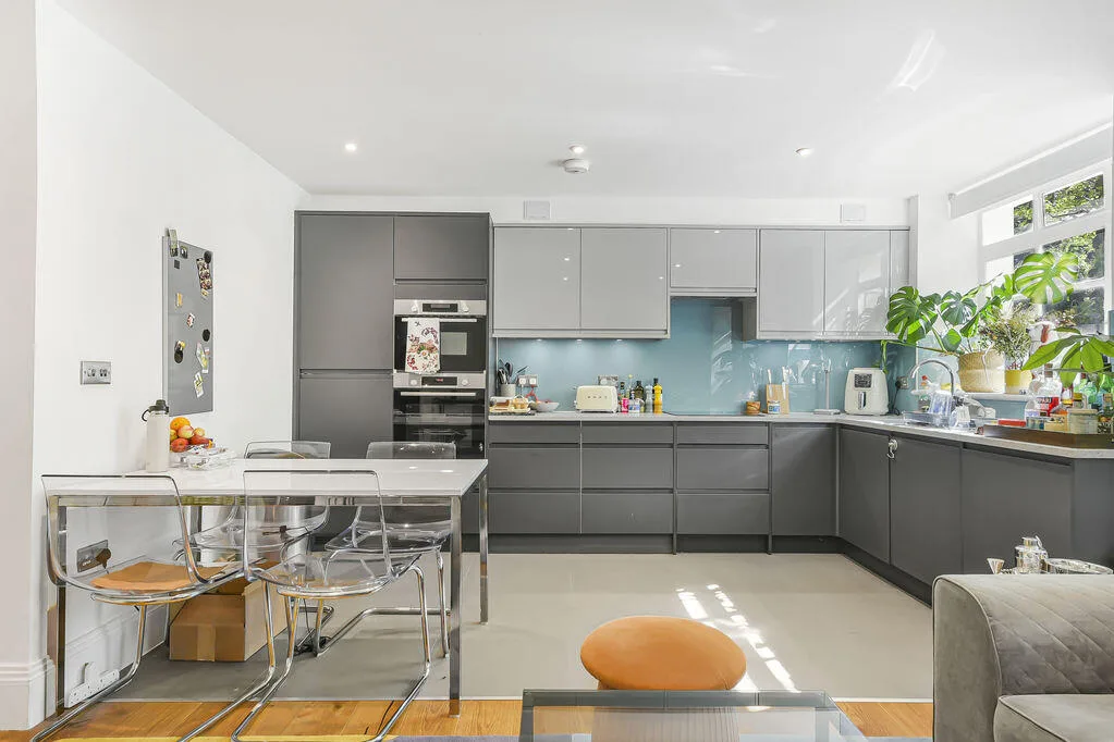 2 bedroom detached house for rent