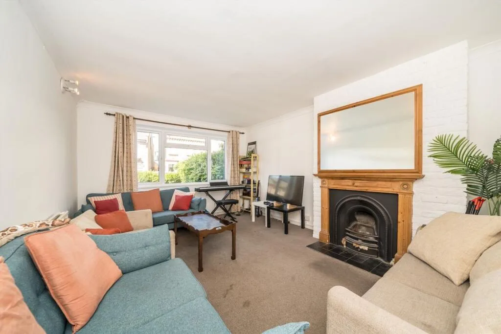 4 bedroom house for rent