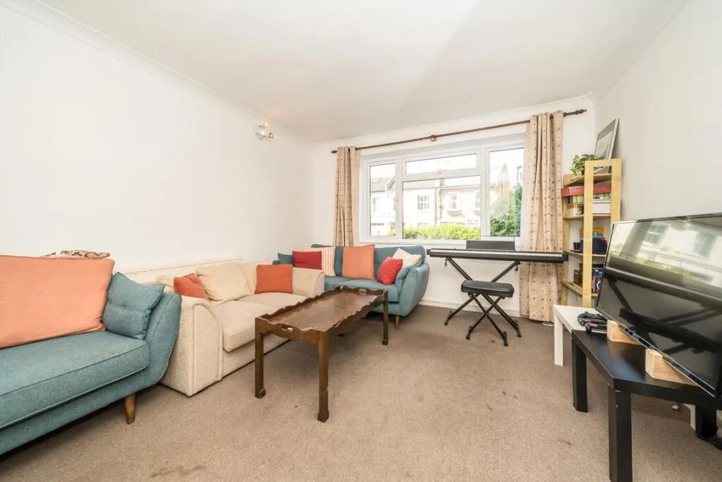 4 bedroom house for rent