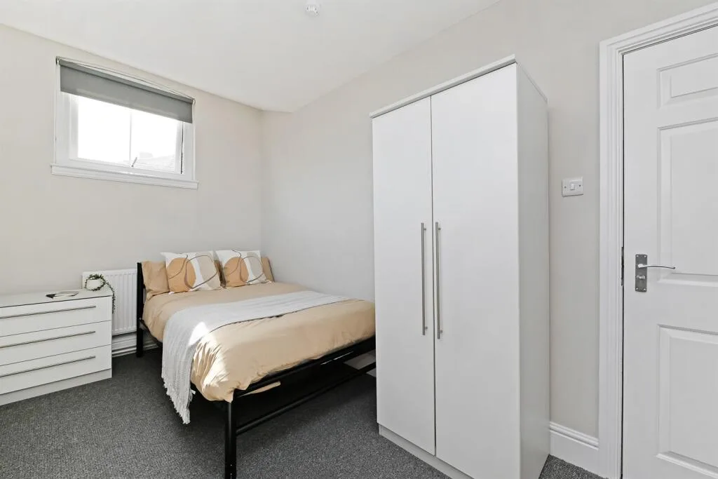 4 bedroom apartment for rent