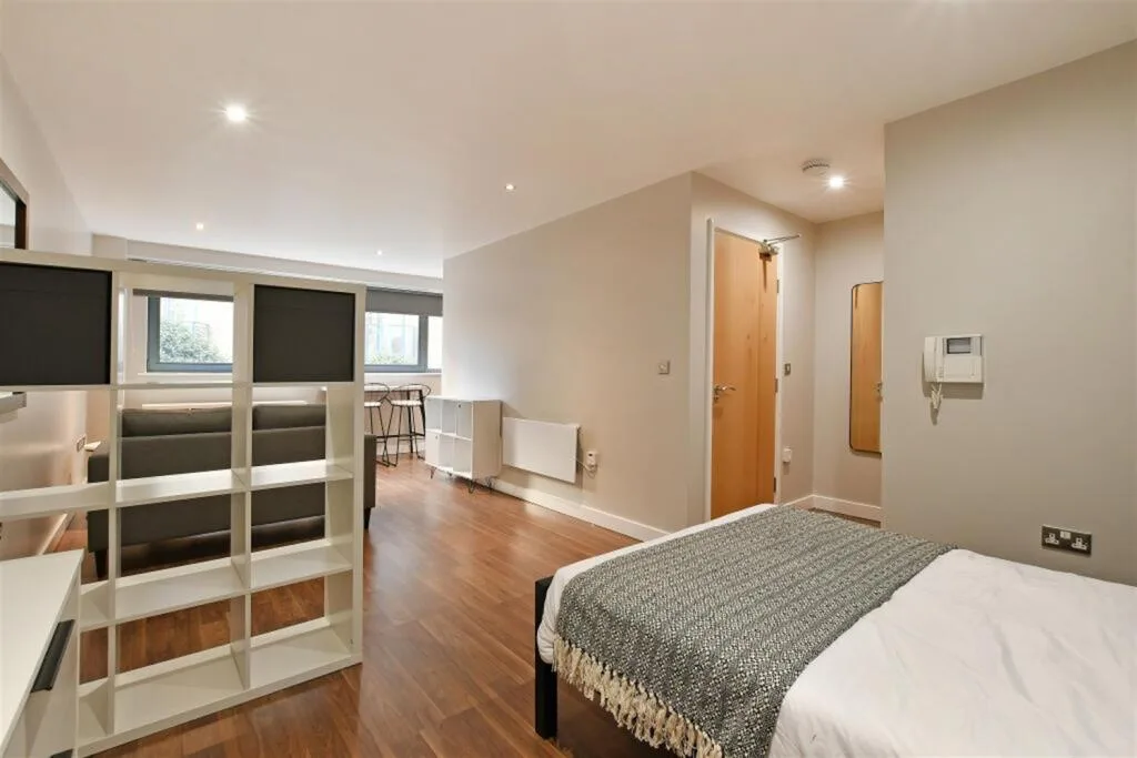 Studio apartment for rent