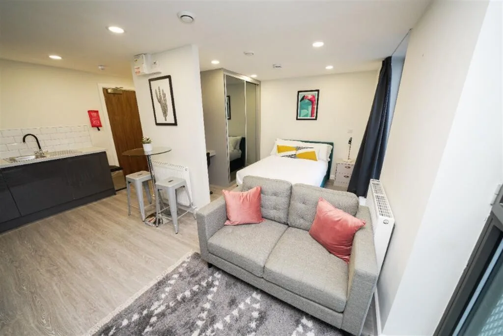 Studio flat for rent