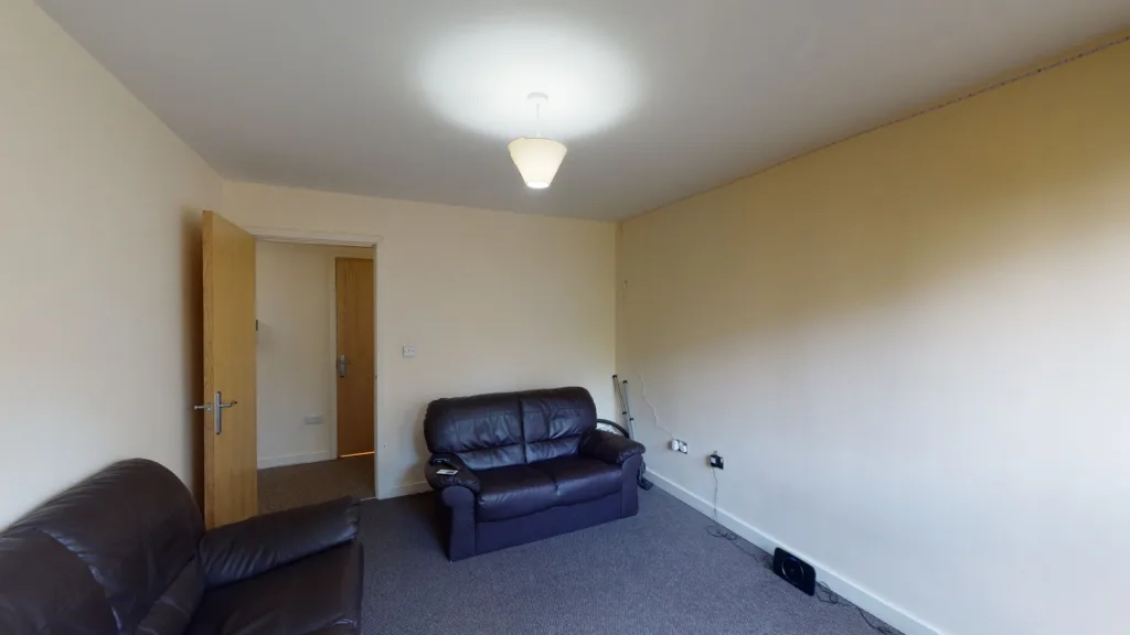 2 bedroom ground floor flat for rent