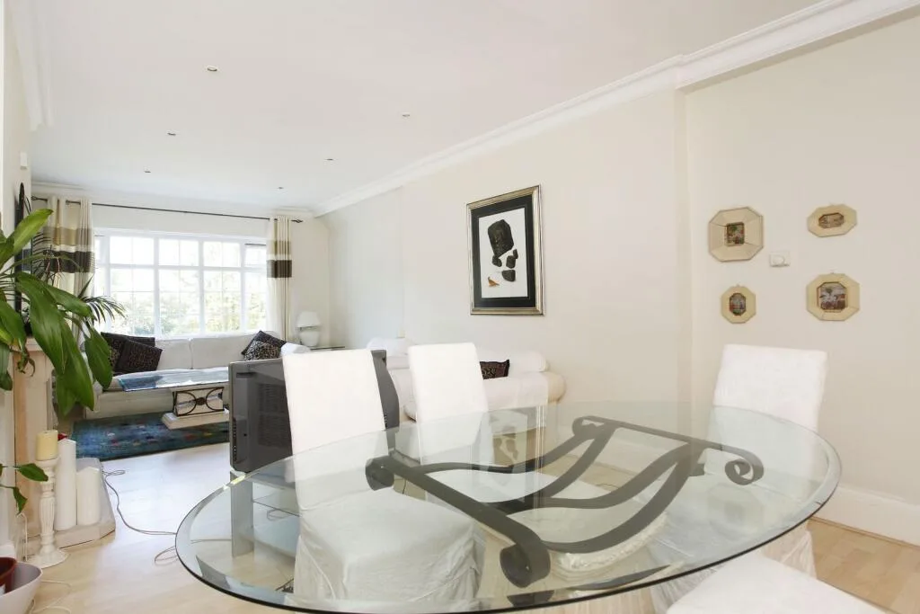 2 bedroom flat for rent