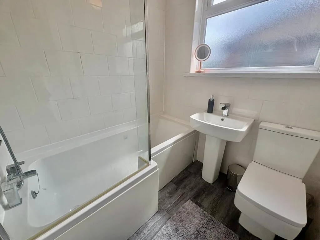 1 bedroom house for rent