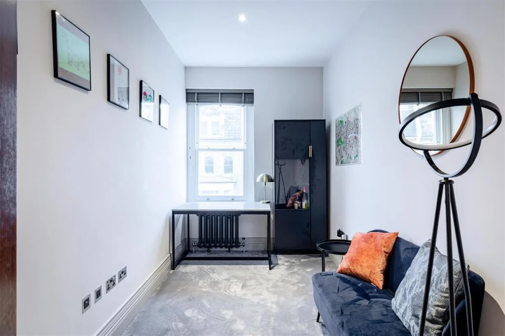 3 bedroom flat for rent