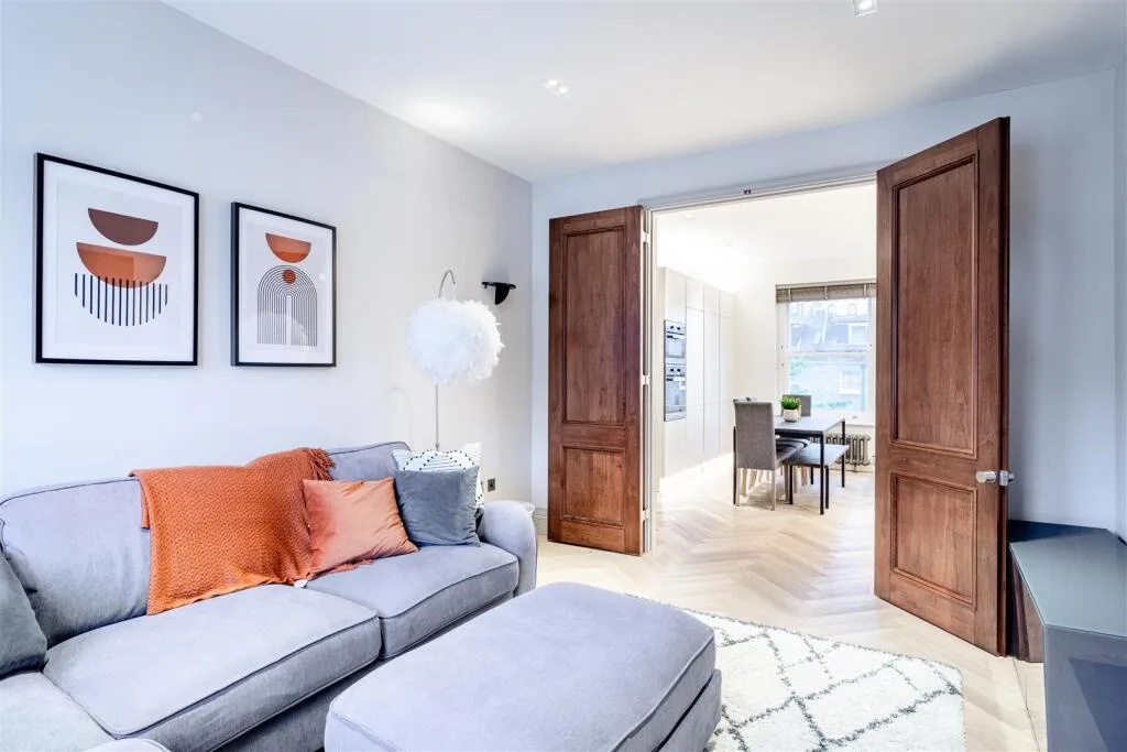 3 bedroom flat for rent