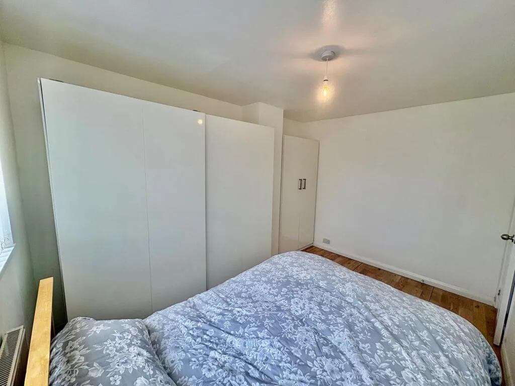 1 bedroom house for rent
