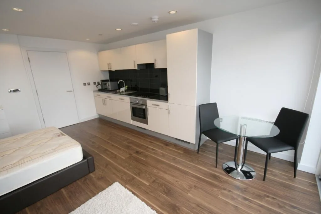 Studio flat for rent