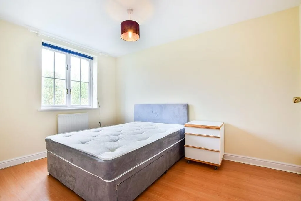 4 bedroom detached house for rent