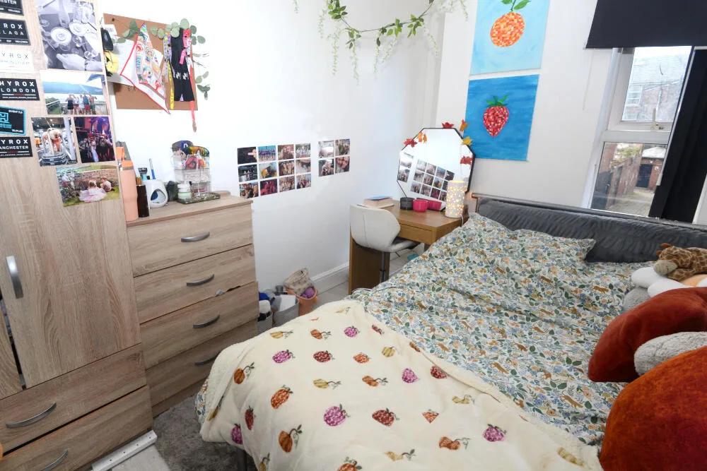 4 bedroom terraced house for rent