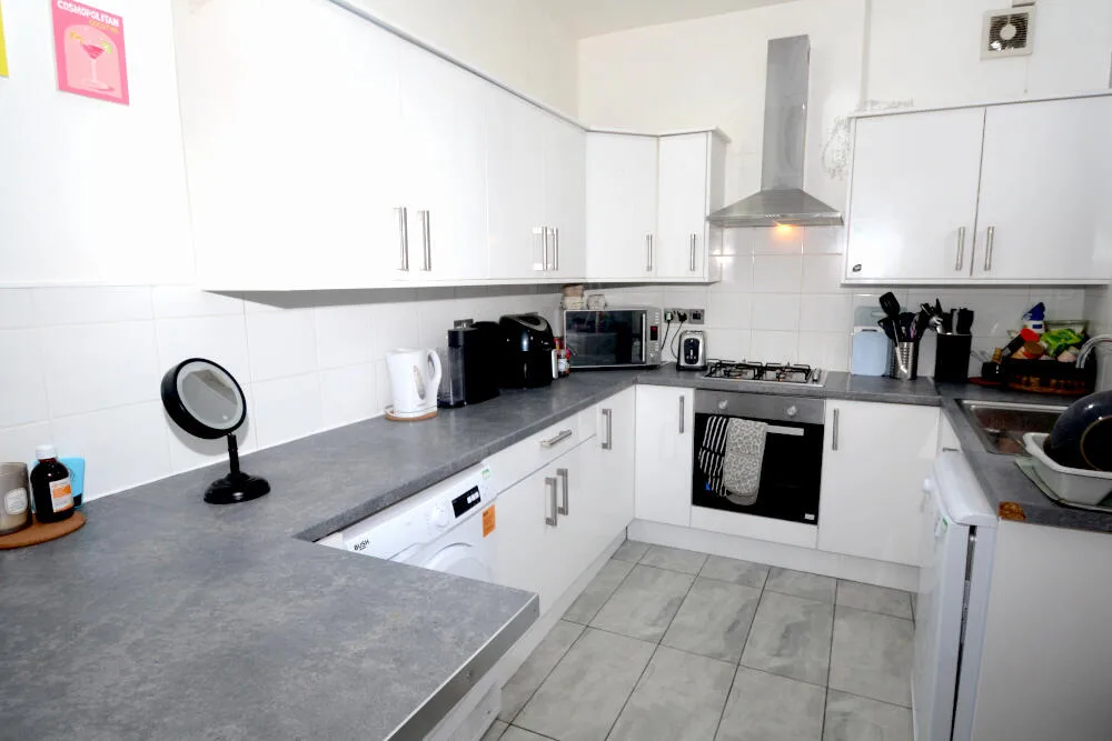 4 bedroom terraced house for rent