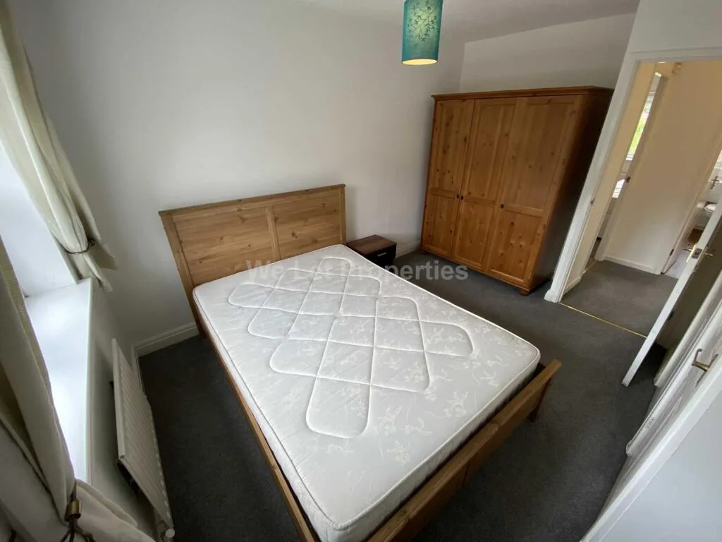 2 bedroom house for rent