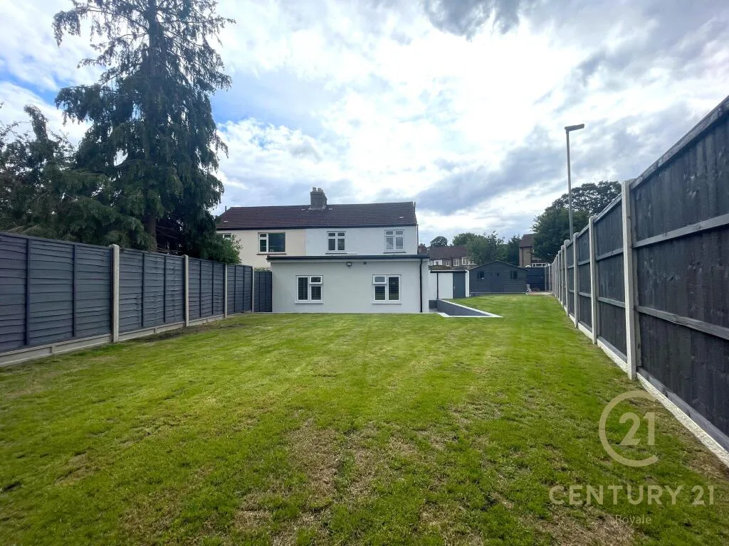 1 bedroom house share for rent