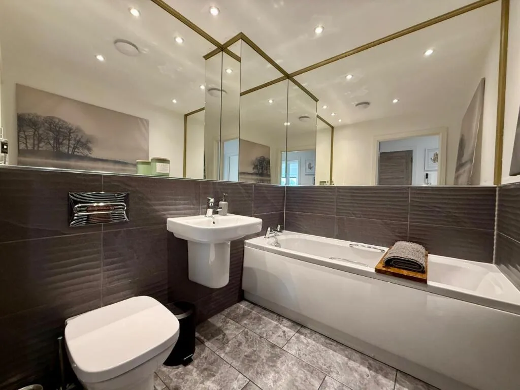2 bedroom flat for rent