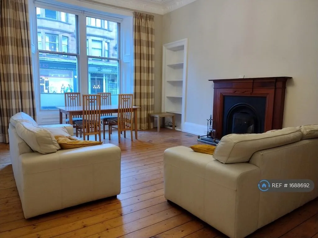 3 bedroom flat for rent