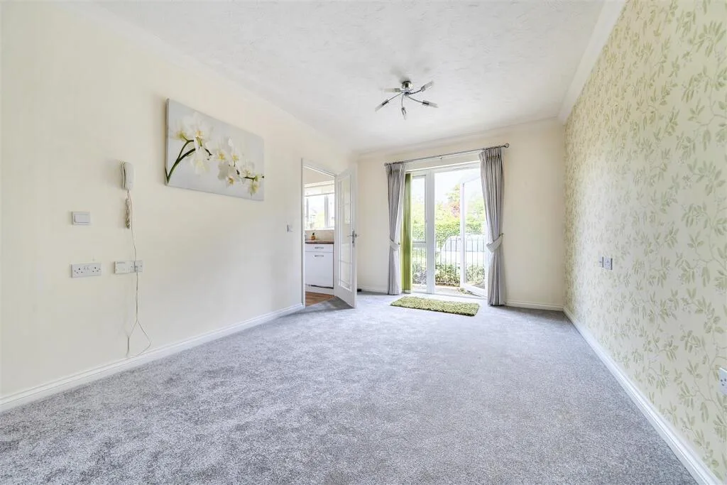 1 bedroom retirement property for rent