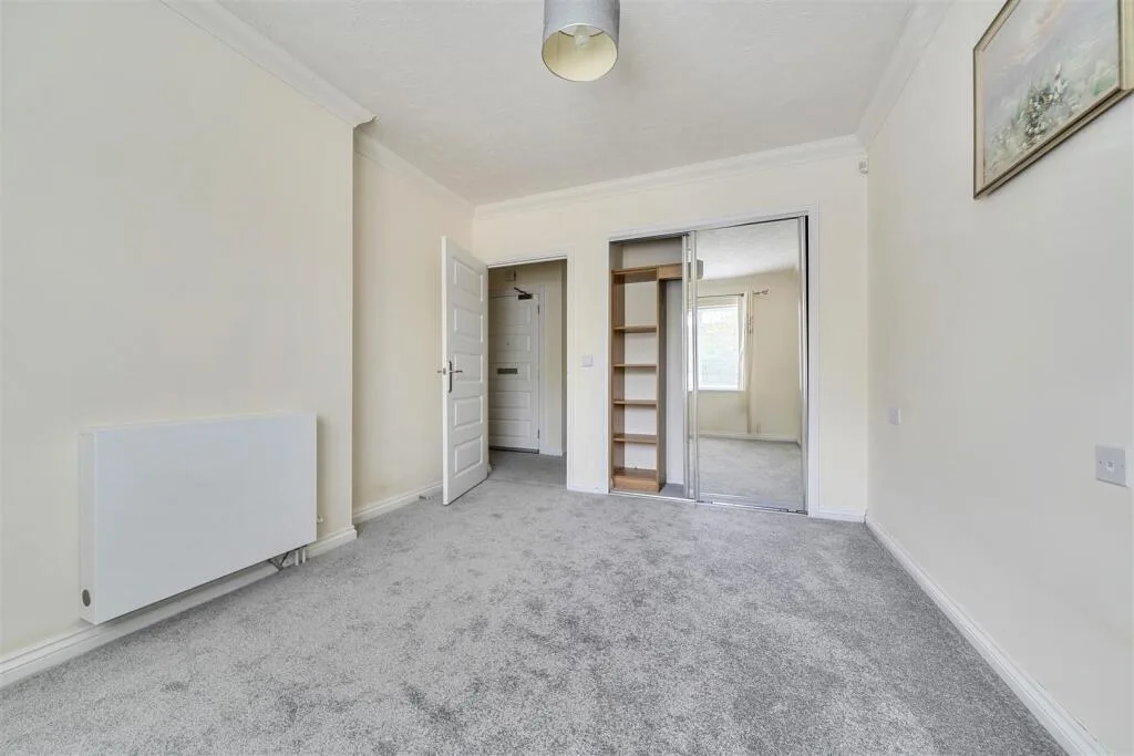 1 bedroom retirement property for rent