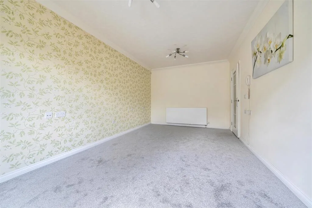 1 bedroom retirement property for rent