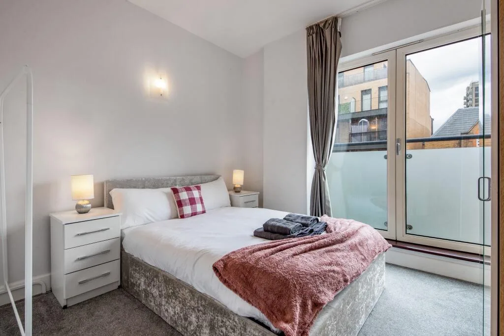 3 bedroom flat for rent