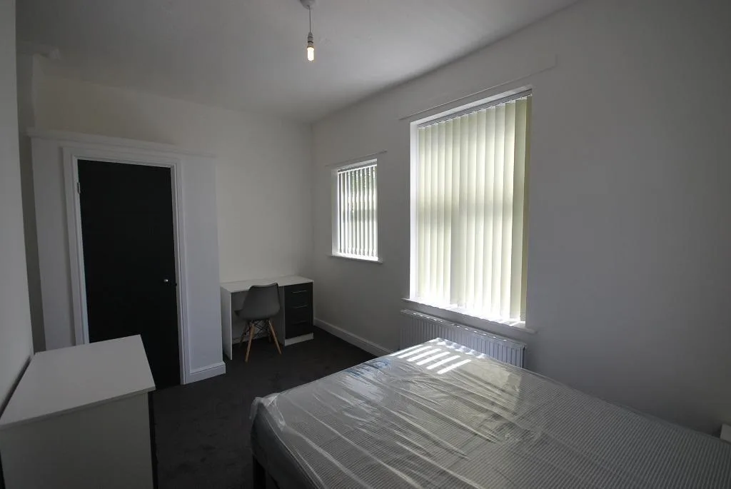 4 bedroom apartment for rent