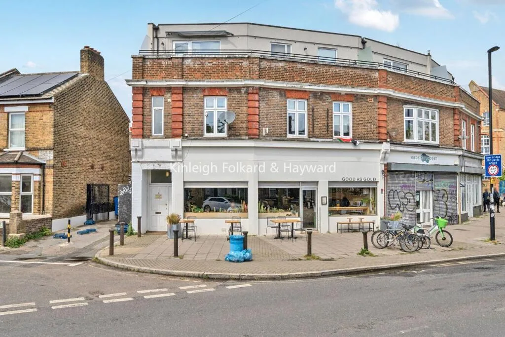 3 bedroom flat for rent