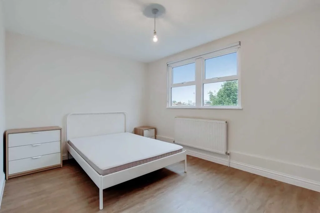 3 bedroom flat for rent