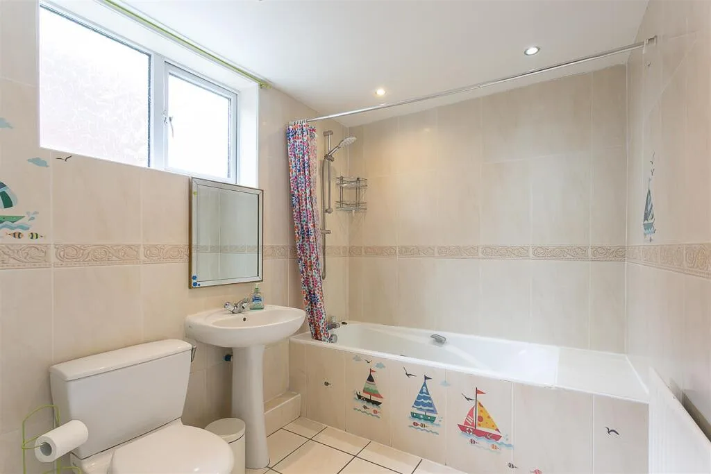 2 bedroom terraced house for rent