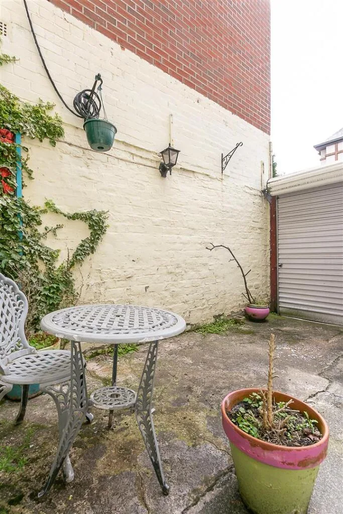 2 bedroom terraced house for rent