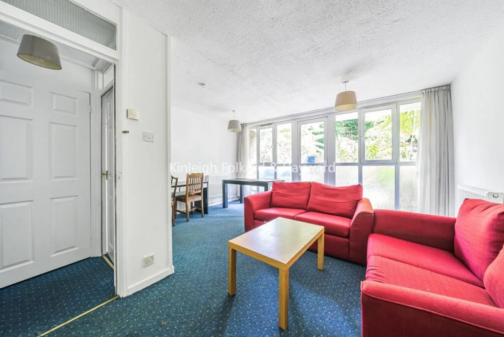 4 bedroom maisonette for rent