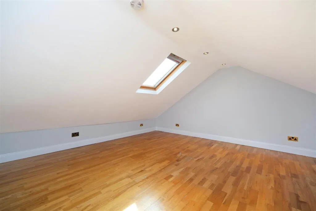 4 bedroom apartment for rent