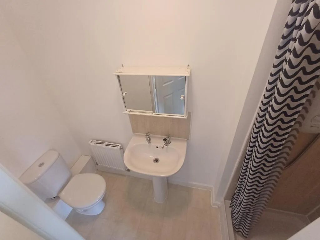 4 bedroom house for rent