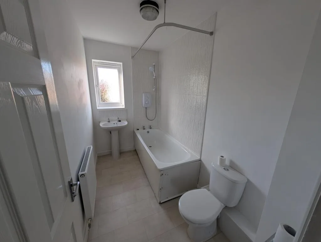 4 bedroom house for rent