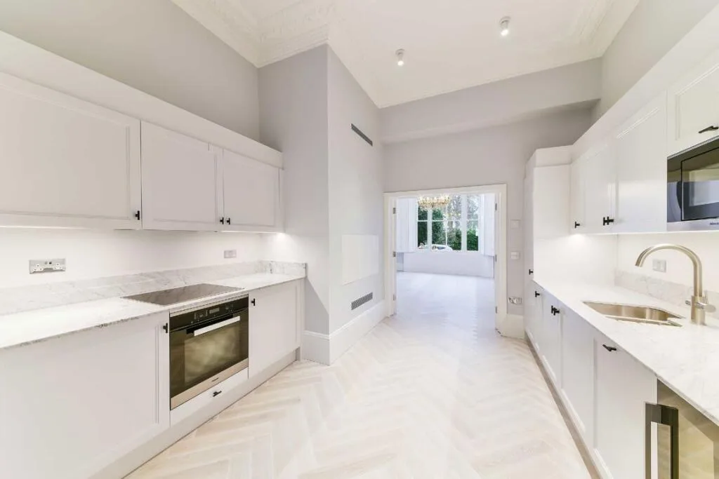 3 bedroom flat for rent