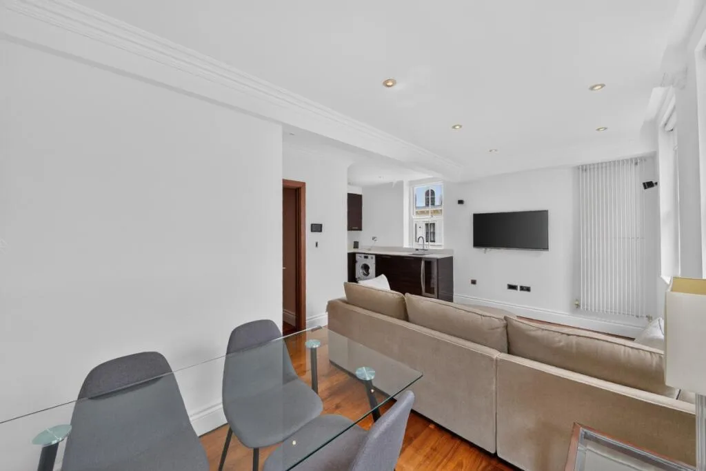 2 bedroom apartment for rent