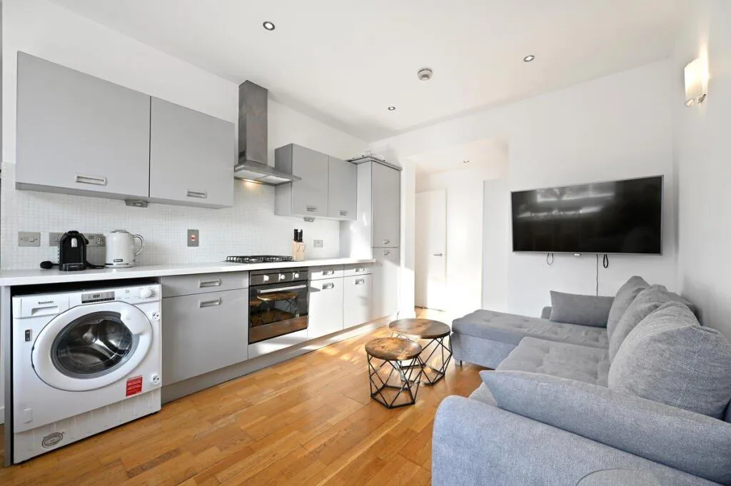 1 bedroom flat for rent