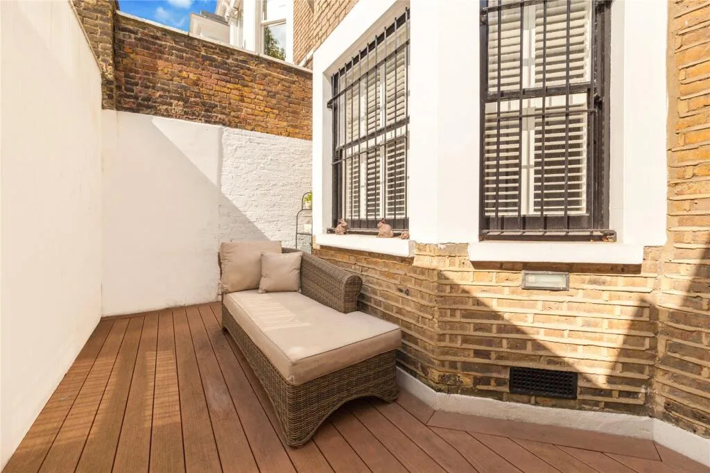 3 bedroom flat for rent
