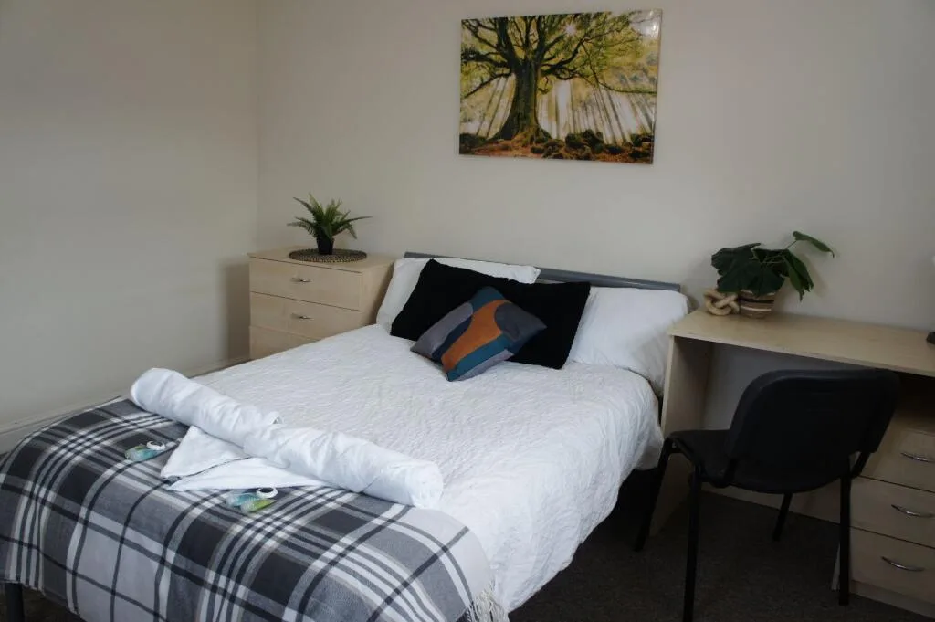 3 bedroom flat for rent