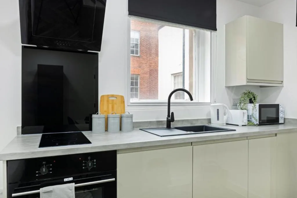 1 bedroom detached house for rent