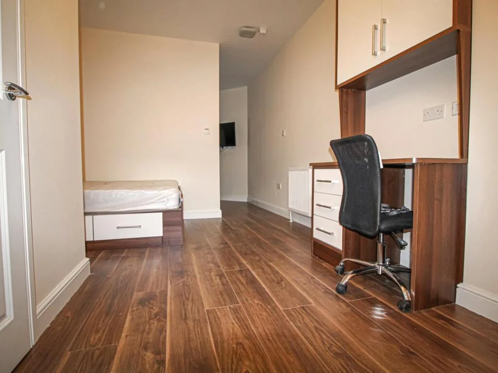 Studio apartment for rent