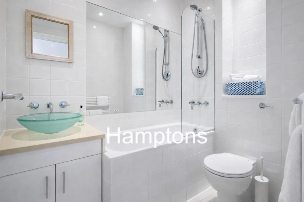 2 bedroom house for rent