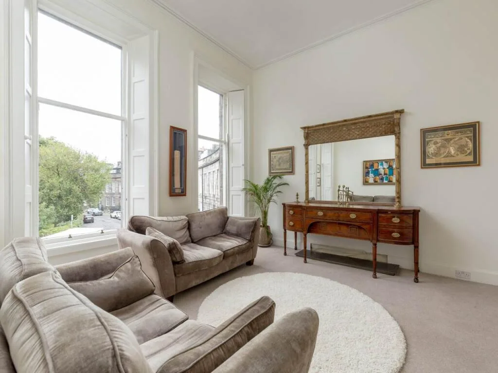 4 bedroom flat for rent